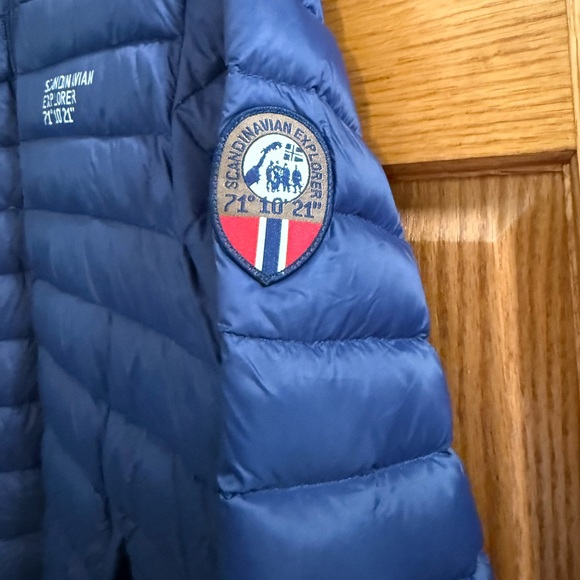 Lightweight jacket - Picture 6 of 6